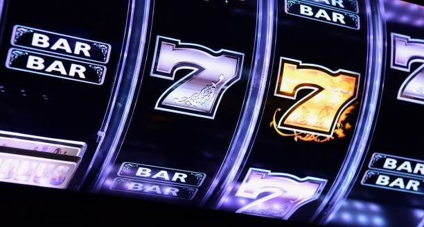 mega sloto mobile app lobby with slot and live dealer menus